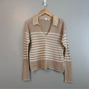 GAP Women's V-Neck Crochet Sweater